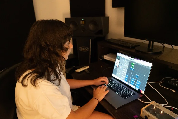 How to Prepare for Your First Studio Session